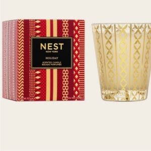 Nest New York Holiday Classic candle 8.1 Oz New in Box